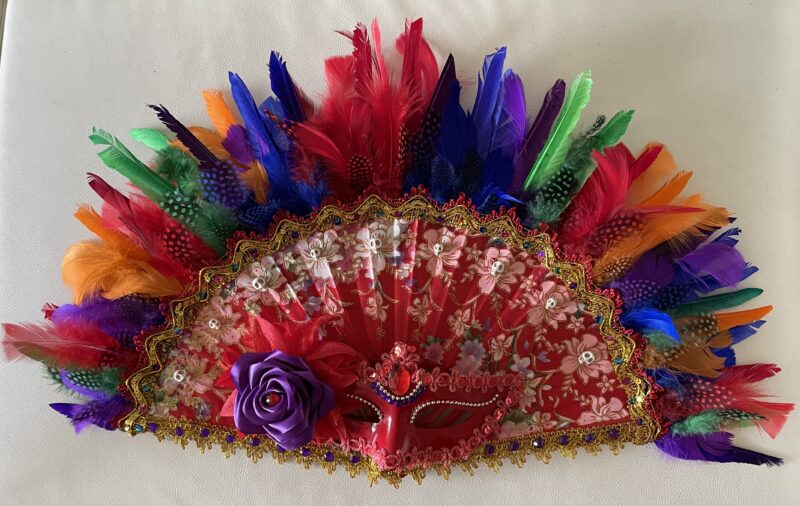 Fan for Orisha Oya with mask/Abanico para Oya con mascara
